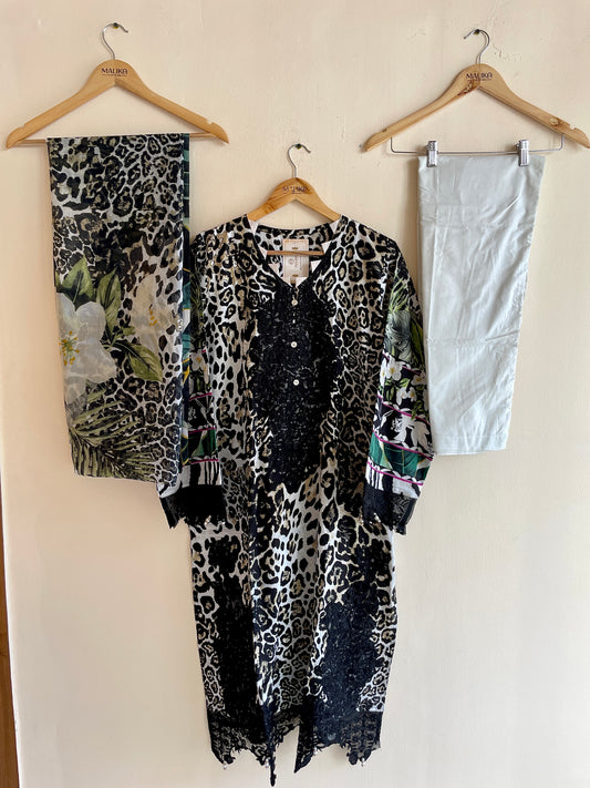 MC121-READY TO WEAR SUIT