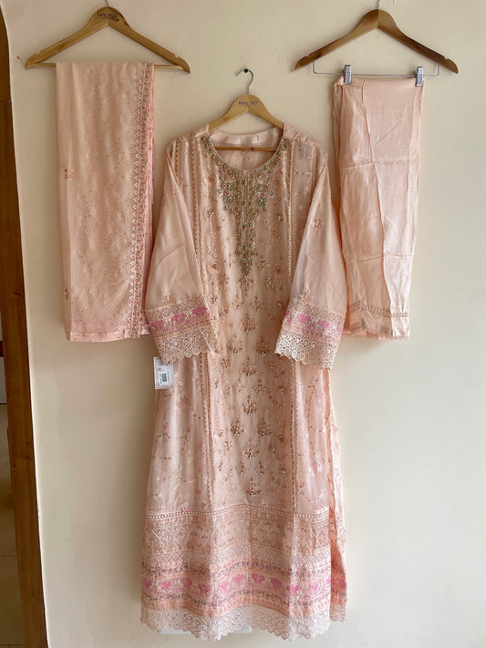 MCAN102-PREMIUM GOWN SUIT