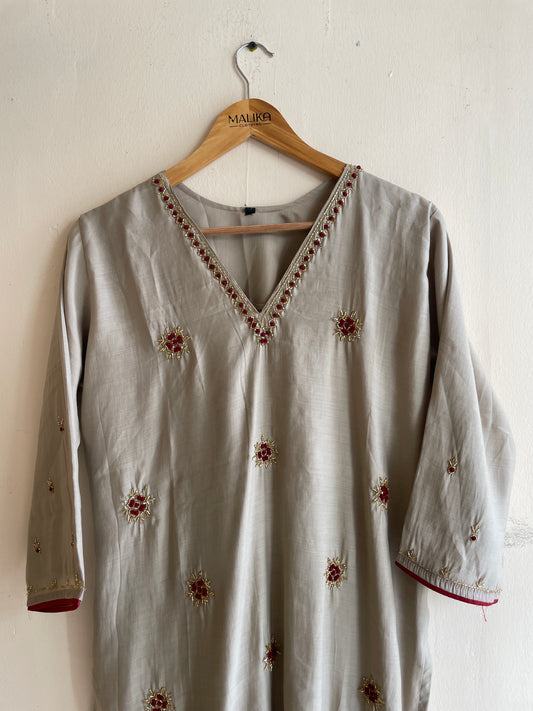 MC196-Premium Embroidered Suit Set