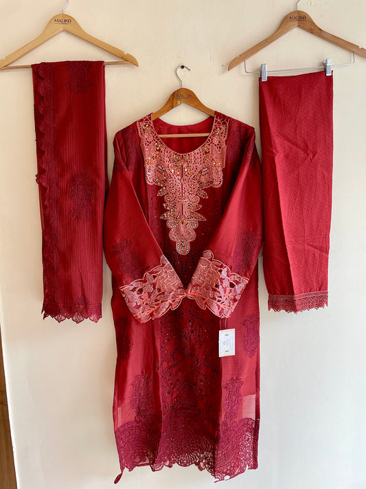 MC143-PREMIUM EMBROIDERED SUIT