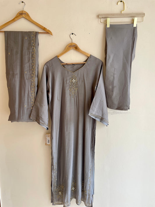 MC209-PREMIUM HAND WORK COLLECTION
