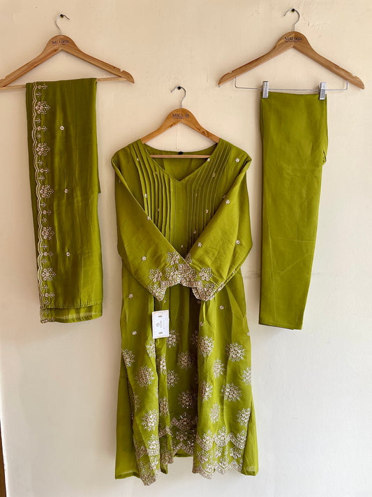 MC164-PREMIUM ANARKALI SET