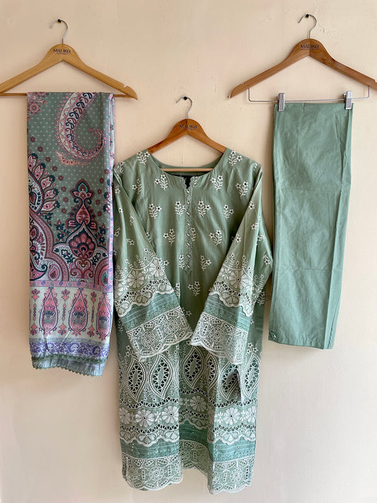 MC151-CHIKANKARI SUIT