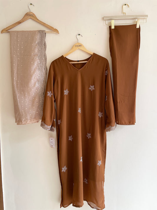 MC224-PREMIUM GEORGETTE SUIT