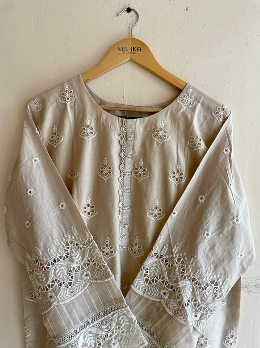 MC151-CHIKANKARI SUIT
